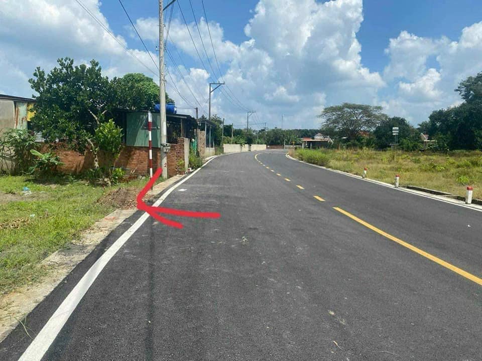 Bán đất mặt tiền quốc lộ 42m xã Tân Hưng huyện Bàu Bàng Bình Dương diện tích 1268m2