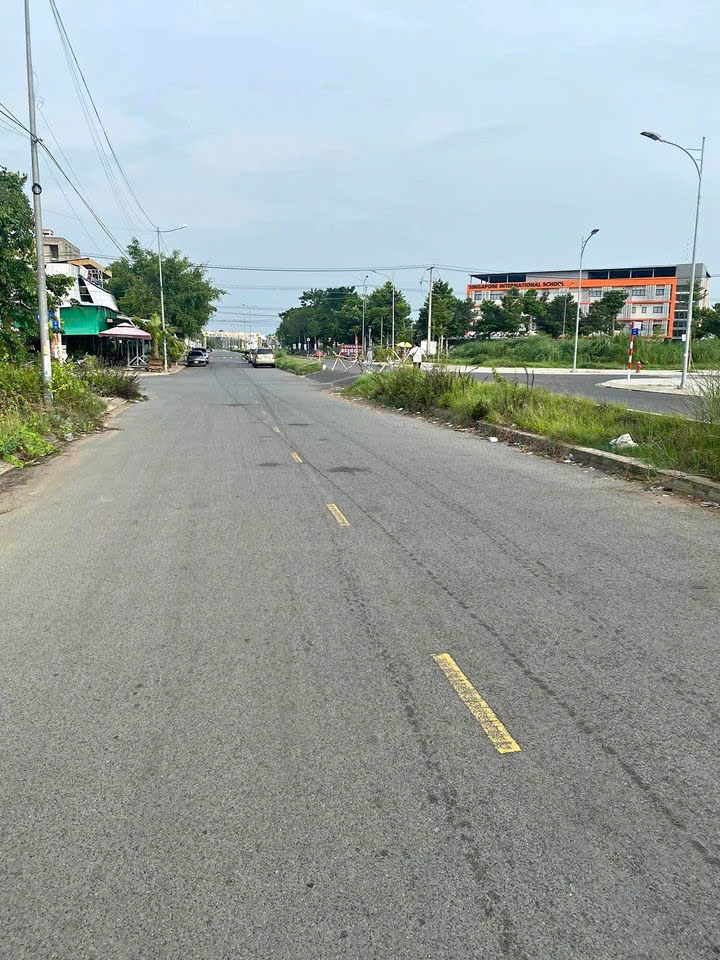 Bán đất nền dự án 110m2 tại phường An Bình quận Ninh Kiều Cần Thơ giá 5,5 tỷ