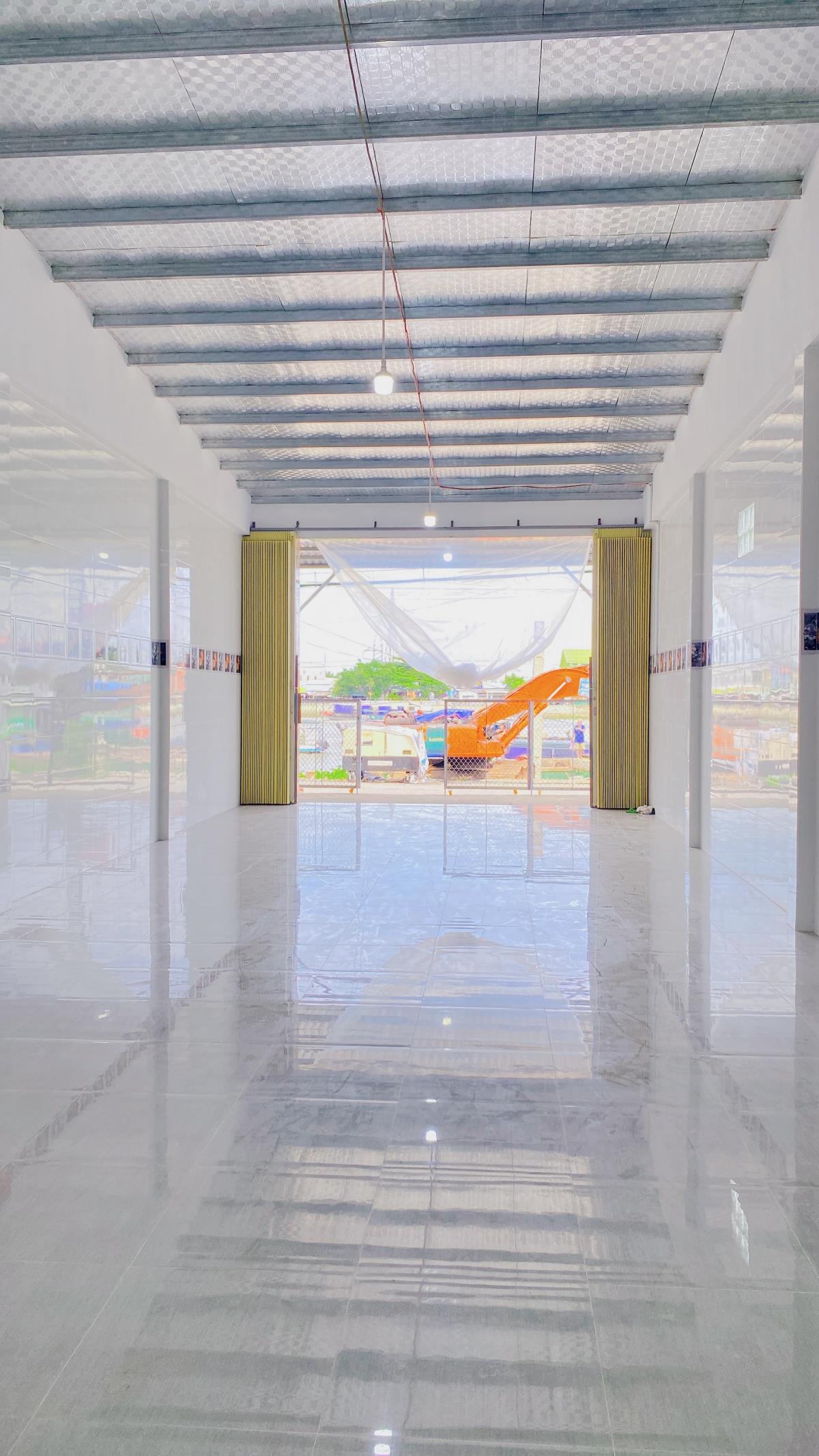 Cho thuê nhà mới xây ngay chợ nổi Cái Răng 10 triệu