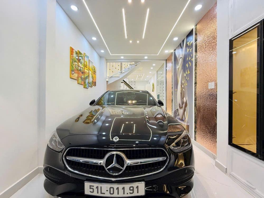 Bán nhà Lò Đúc, trung tâm thủ đô, full nội thất cao cấp, 38m², mặt tiền 3.4m, giá 6.88 tỷ thương lượng