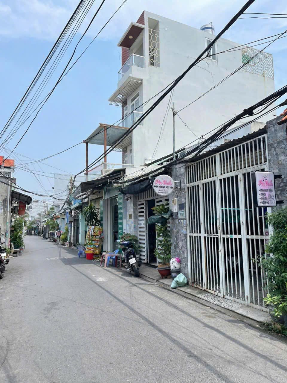 Nhà mặt tiền kinh doanh buôn bán ngay Liên Khu 2-5 Lê Văn Khương Q12