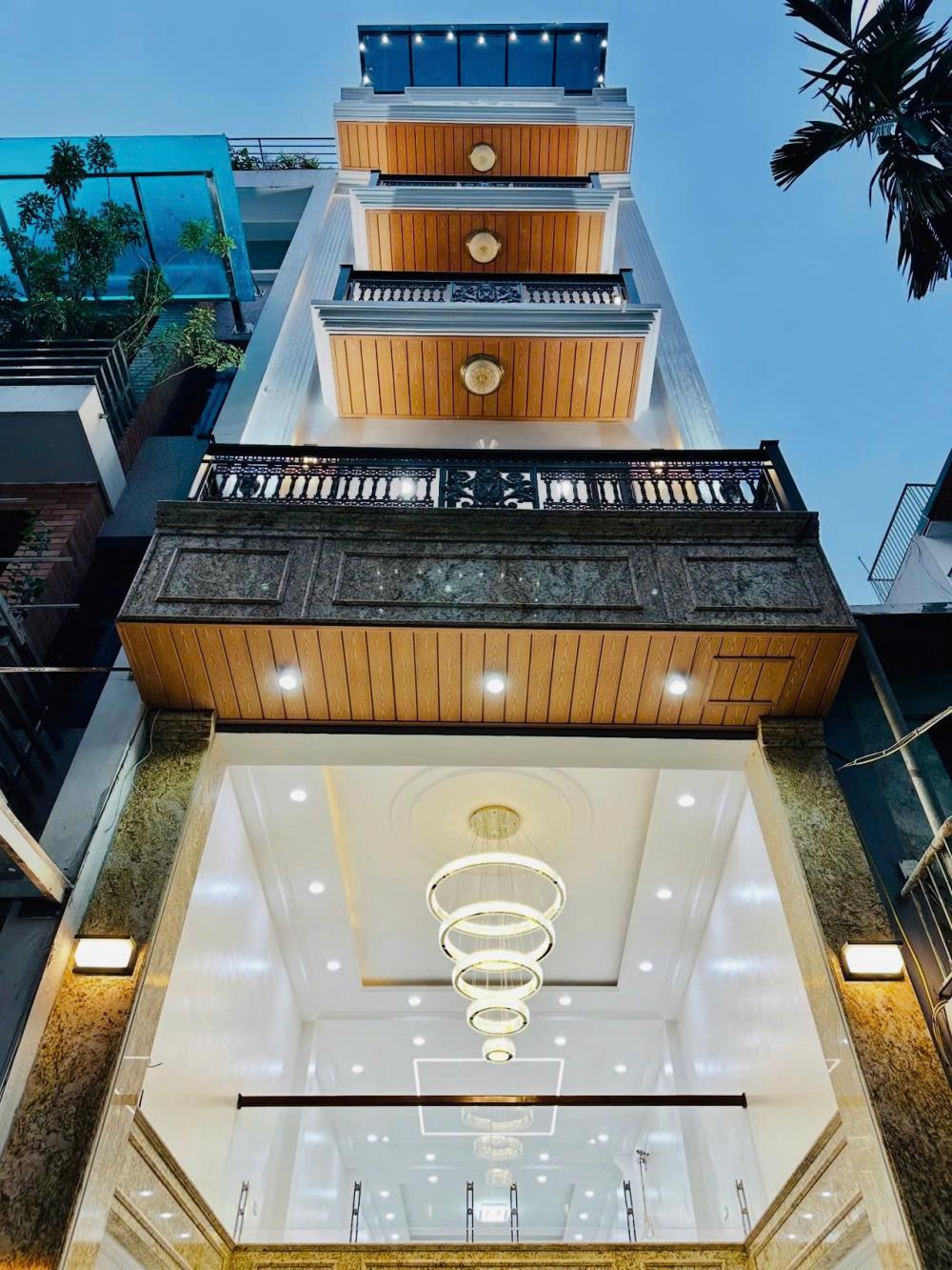 Duy nhất - cực hiếm bán nhà Nguyên Hồng 60m2 - 6 tầng - mặt tiền 5m - 33 tỷ