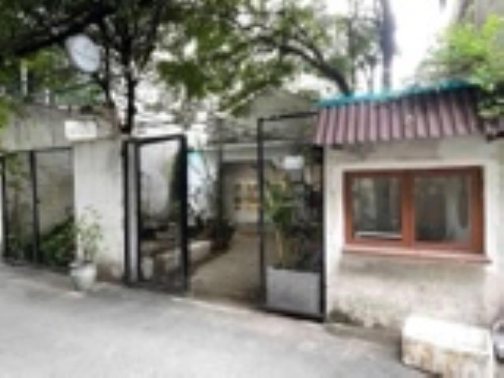 Cho thuê biệt thự sân vườn 200m2 hxt sát mt trường chinh p15 tân bình