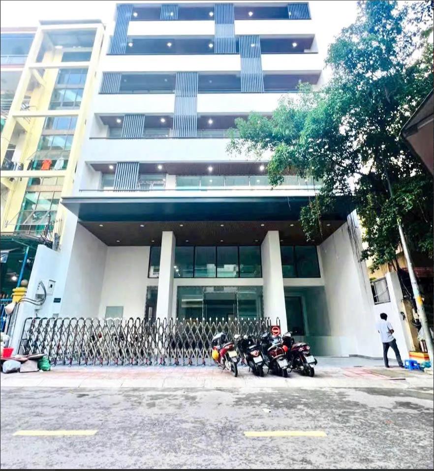 Tòa nhà 1,900m2- số 3-5 hồ xuân hương, p6, q3- dt: 14x20- 1 hầm 9 tầng- 600tr/th