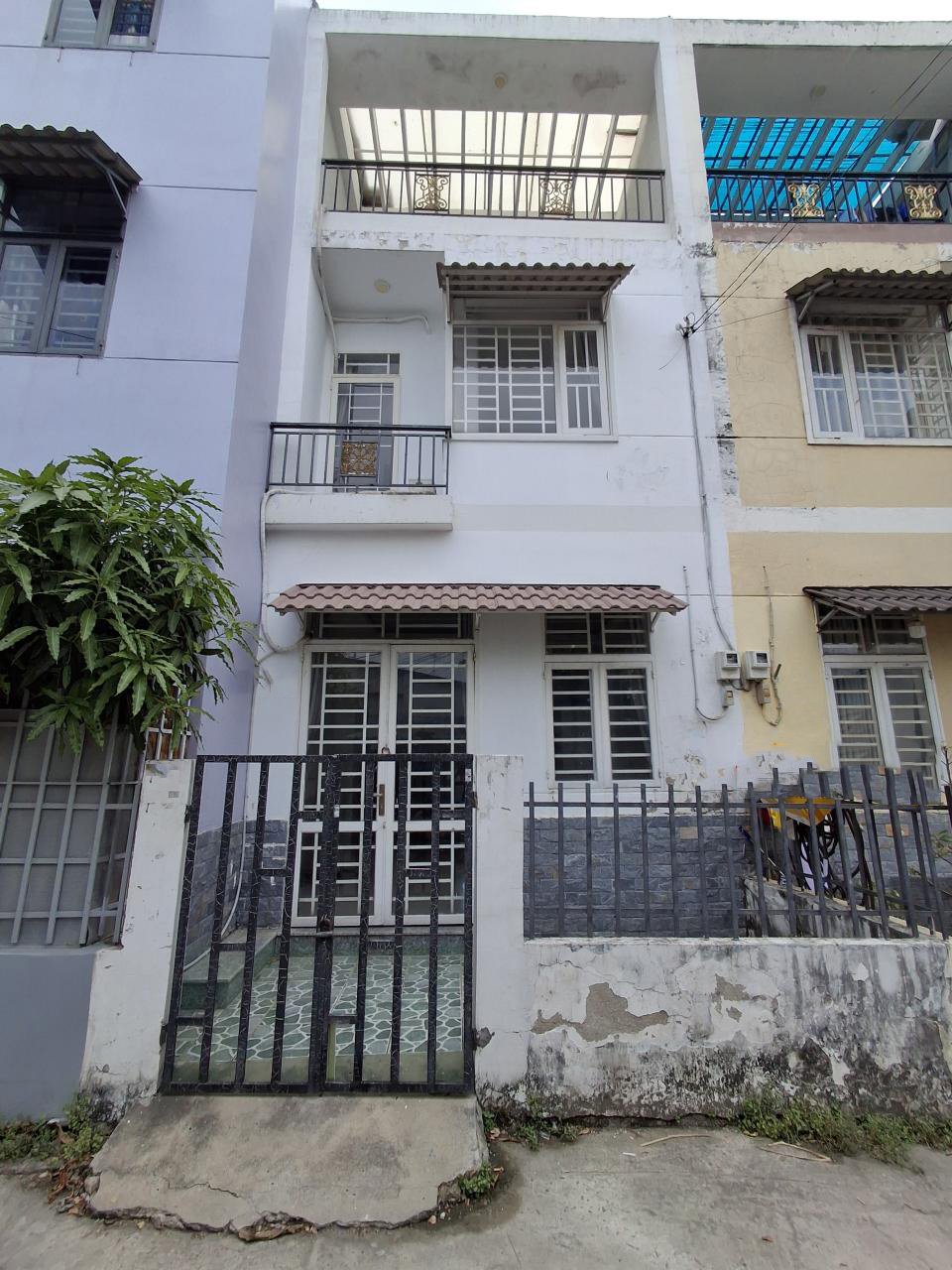 Giảm 300tr nhà 4 tầng hxt, nở hậu, tl51 Q12, 50m2, 4.3x11.2m chỉ 4.x tỷ