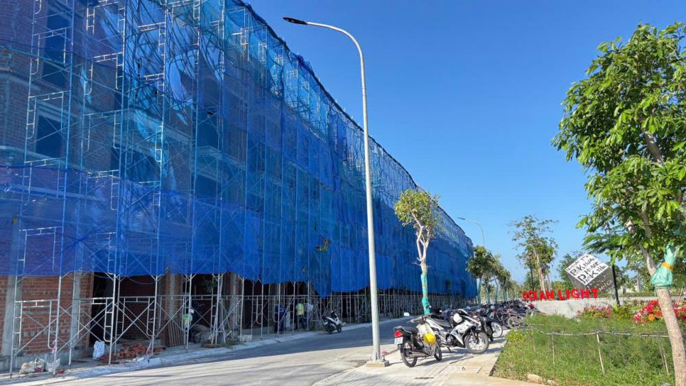 Bán Shophuose nhà liền kề tại công viên biển Bình Sơn