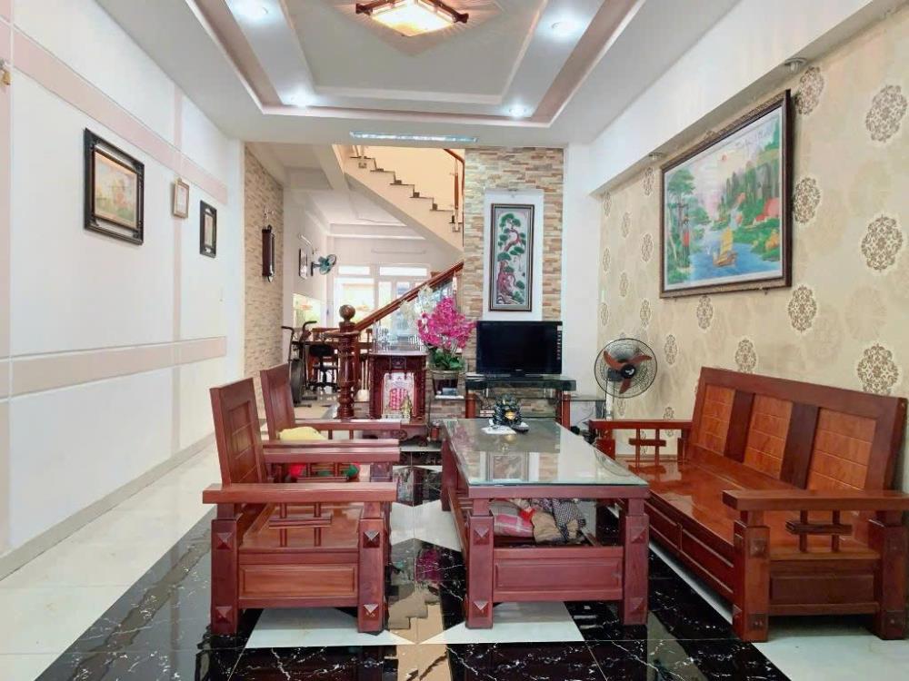 Bán nhà 2 tầng, mặt tiền đường 6m thông, 90m2, giá tốt