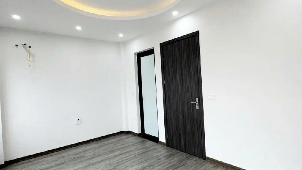 Bán nhà riêng 35m2 đường Ngọc Thuỵ Bồ Đề Long Biên 4,3 tỷ có sổ đỏ