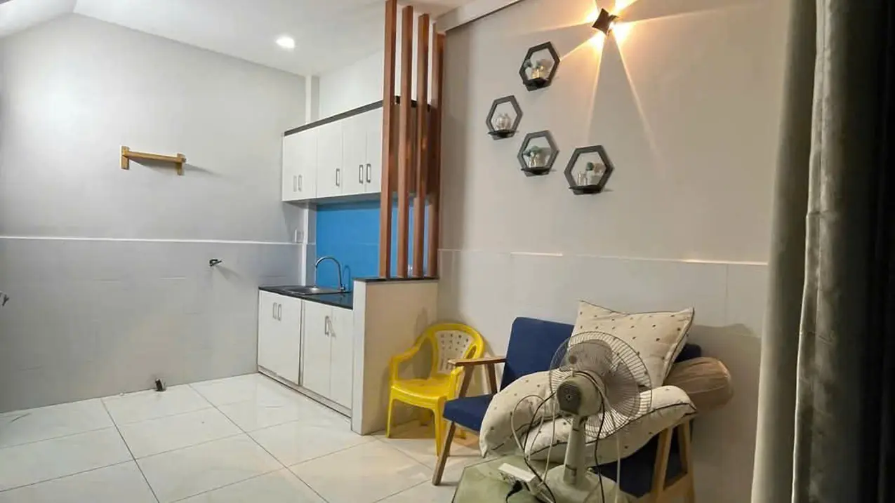 Bán nhà riêng 20m2 đường Gò Dầu, Tân Phú, 2 tầng 2 phòng ngủ giá 2,85 tỷ