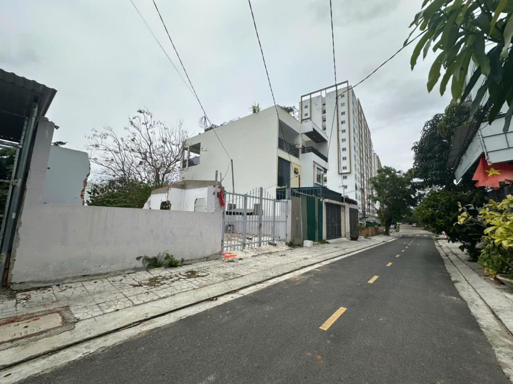 Bán nhà Thanh Am, Quận Long Biên 32m², 5 tầng, 5.35 tỷ, 3 bước ô tô tránh, nhà đẹp