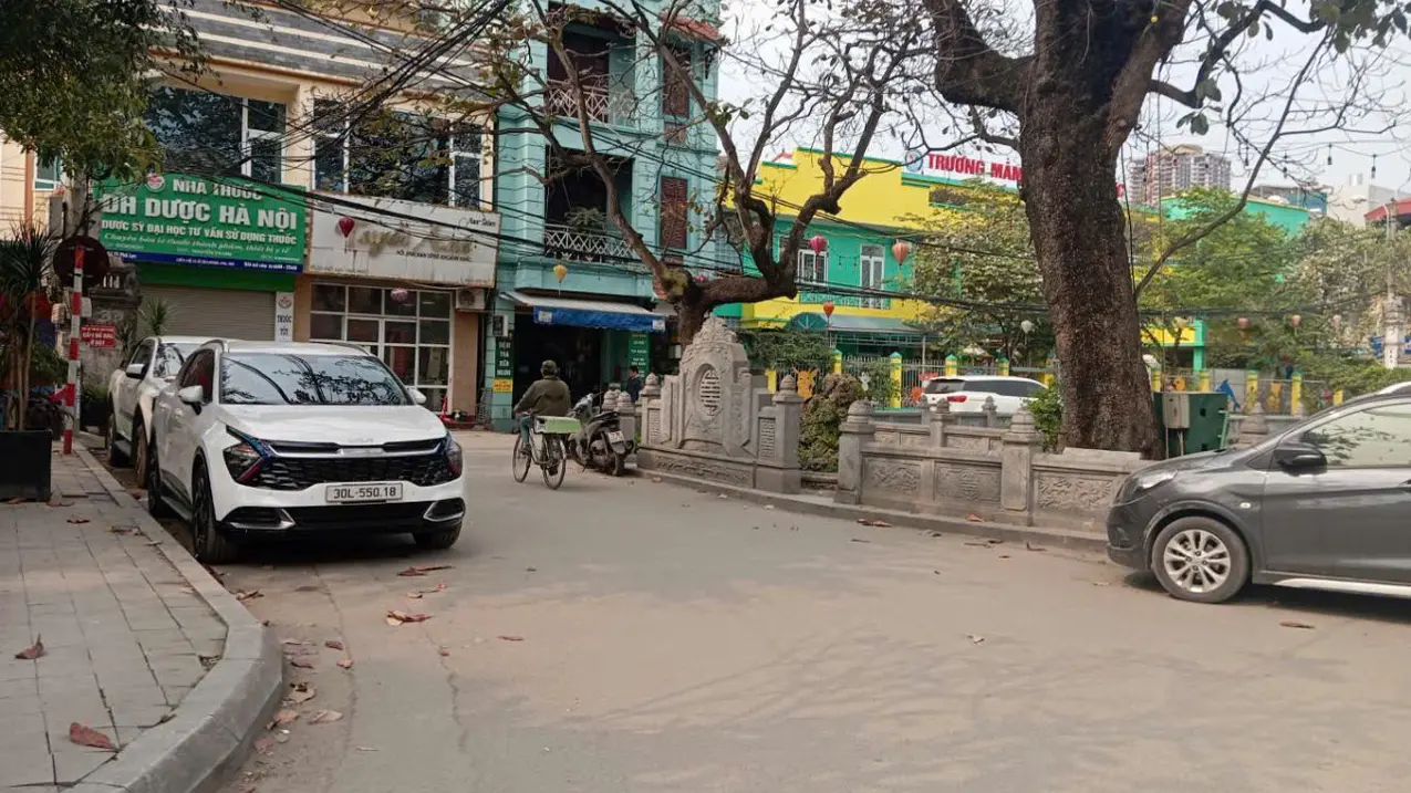 Bán nhà riêng 40m2 phố Lụa Vạn Phúc Hà Đông vị trí vàng