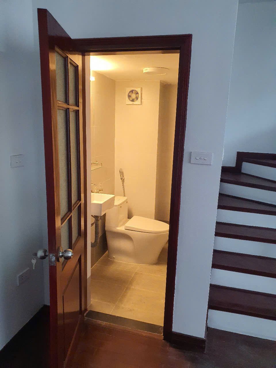 Bán nhà đẹp phố Xuân La, Võ Chí Công, Tây Hồ, 50m² x 5 tầng, giá hơn 11 tỷ