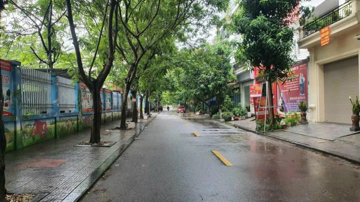 Bán nhà biệt thự liền kề 90m2 Phú La Hà Đông tiện ích đầy đủ