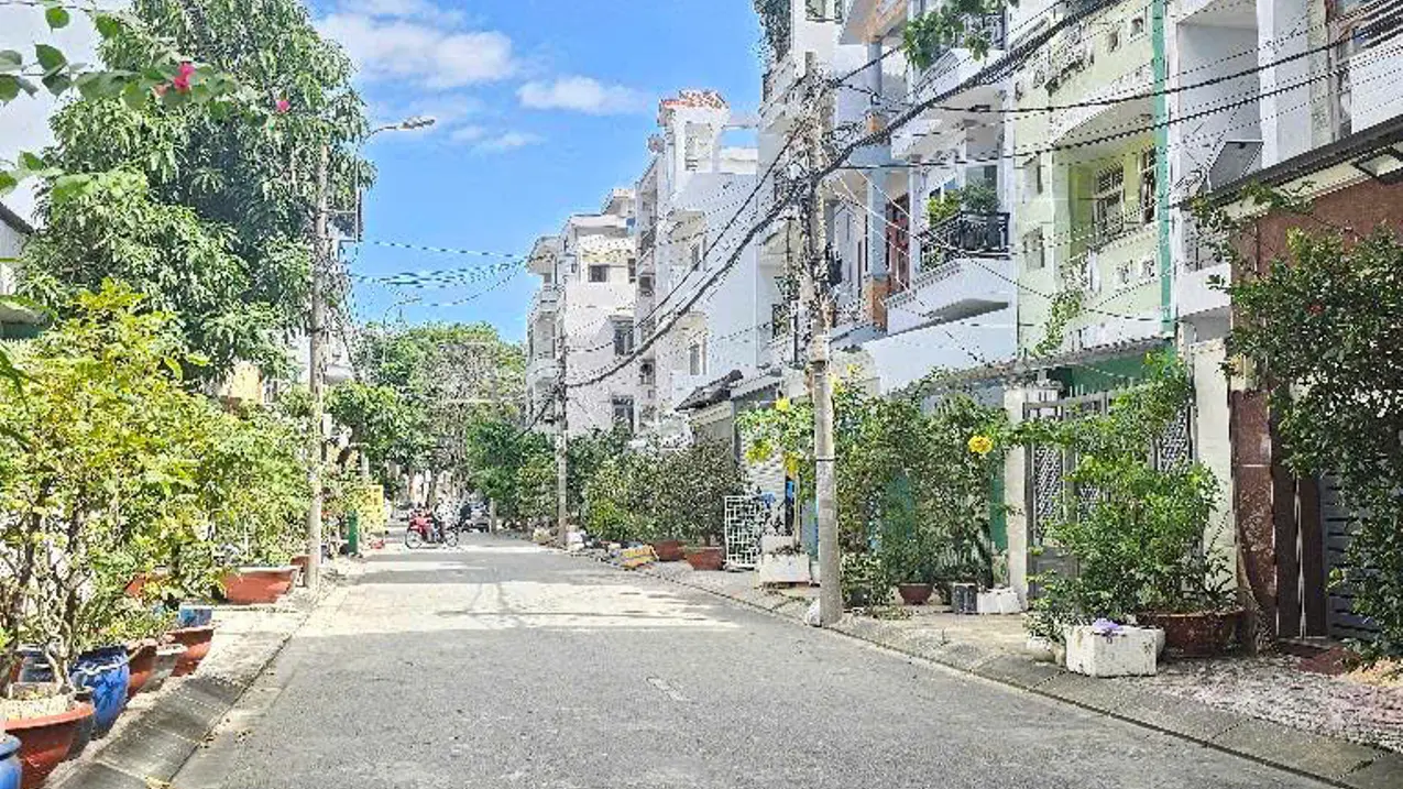 Bán nhà riêng 100m2 đường Nguyễn Văn Linh Quận 7 Hồ Chí Minh thiết kế sang trọng