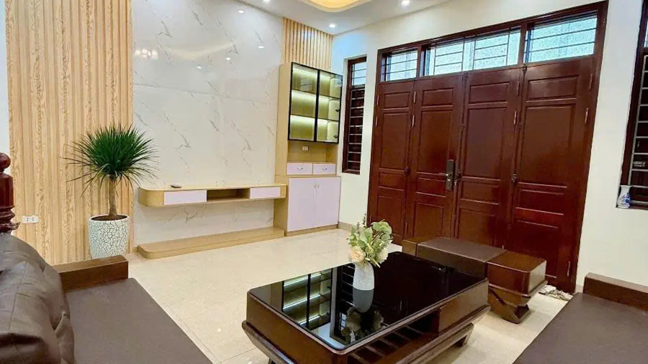 Bán nhà riêng 56m2 Ngõ 3 Lệ Mật Long Biên Ô tô đỗ cửa