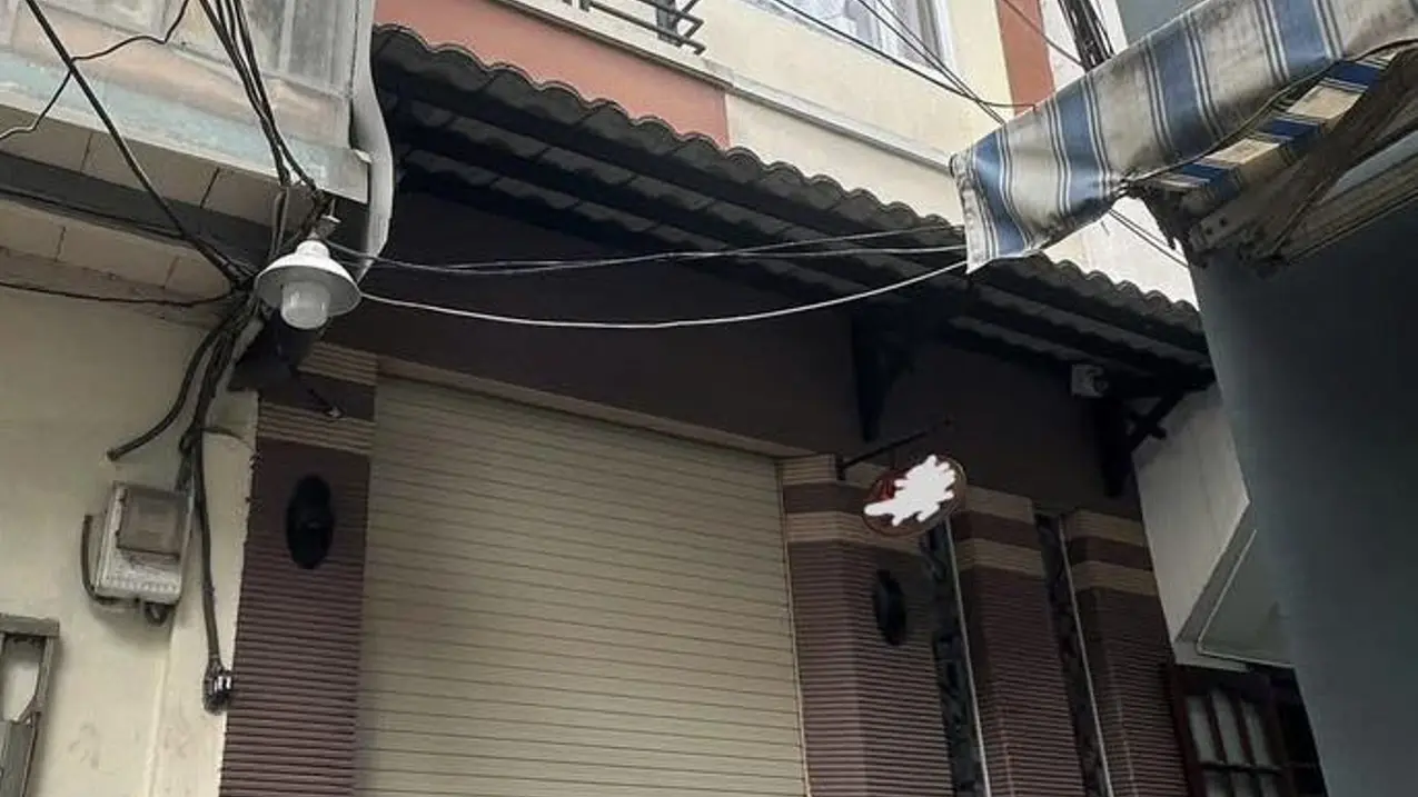 Bán nhà riêng 29m2 đường Võ Văn Kiệt Quận 5 tiện ích đầy đủ