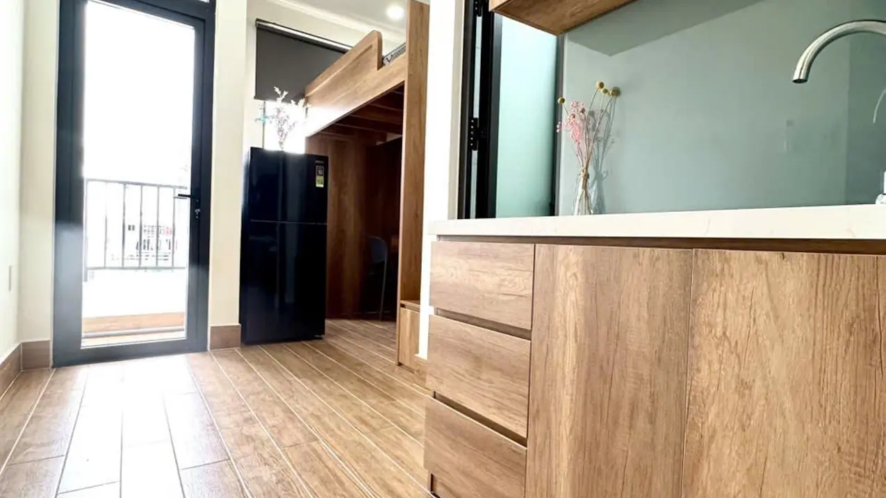 Bán nhà riêng 66m2 trên đường Hồ Bá Kiện, quận 10, hẻm xe hơi, 15 tỷ