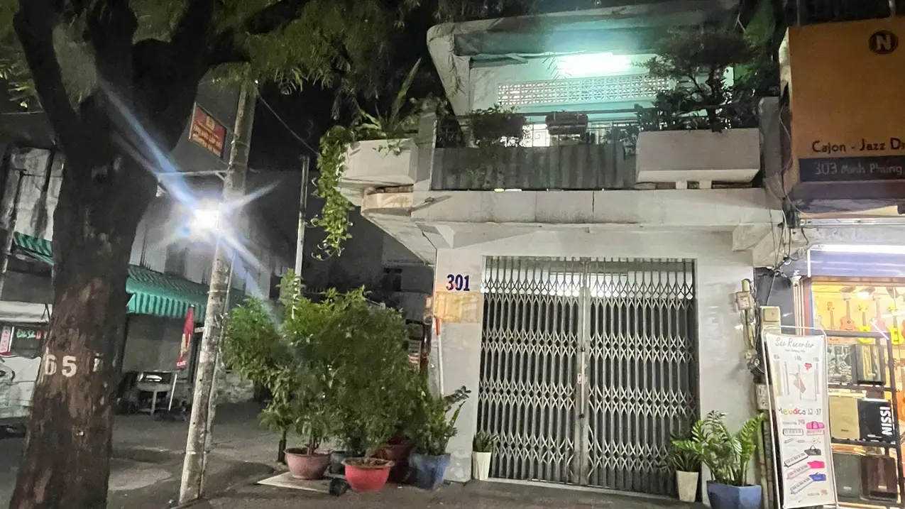 Bán nhà riêng 4 x 13m đường Minh Phụng, quận 11 sổ hồng sang tên ngay