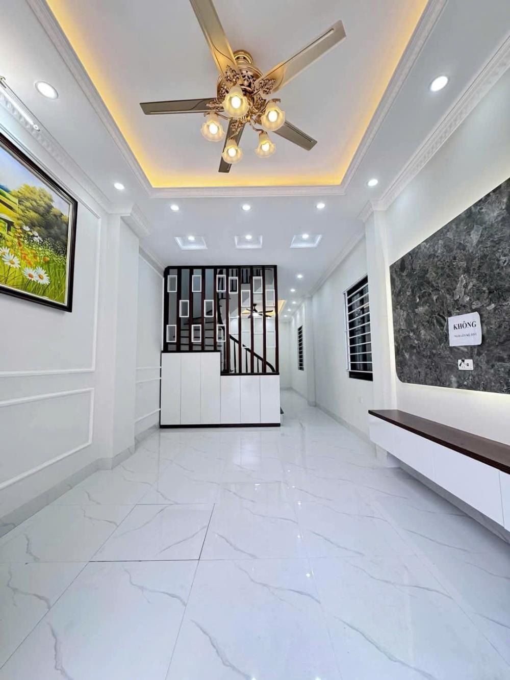 Bán nhà Vân Côn, Hoài Đức, căn góc 43m2 xây 4 tầng sẵn ở ngay, ngõ thông đường ô
