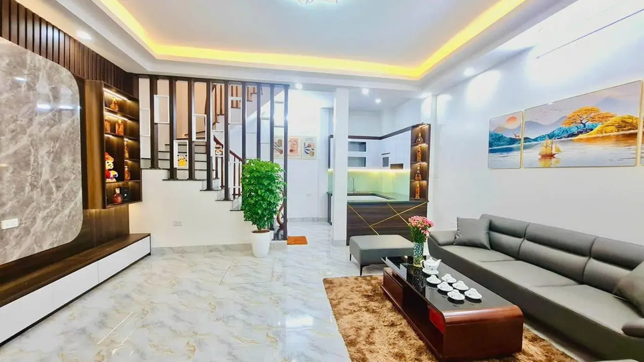 Bán nhà riêng 35m2 Vũ Trọng Phụng Thanh Xuân ô tô qua nhà gần Royal City