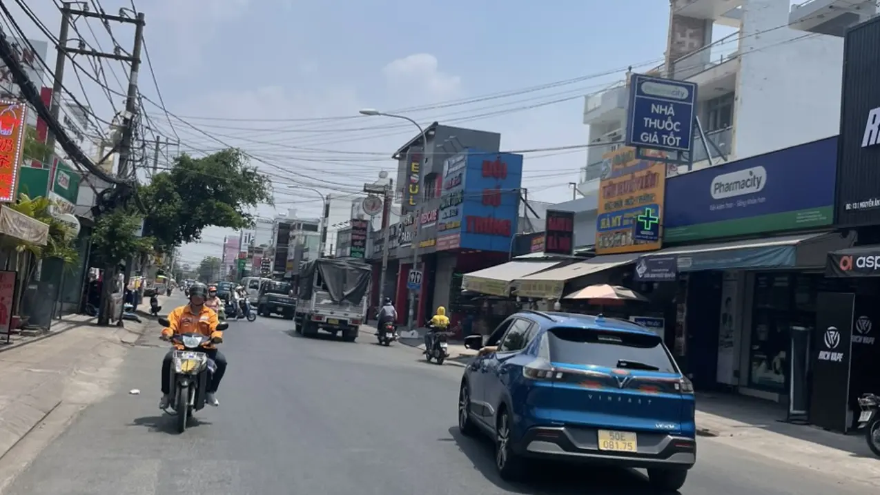 Bán gấp nhà mặt tiền Huỳnh Khương An, Phường 5, Gò Vấp, đang kinh doanh thu nhập 45 triệu, giá 6,85 tỷ