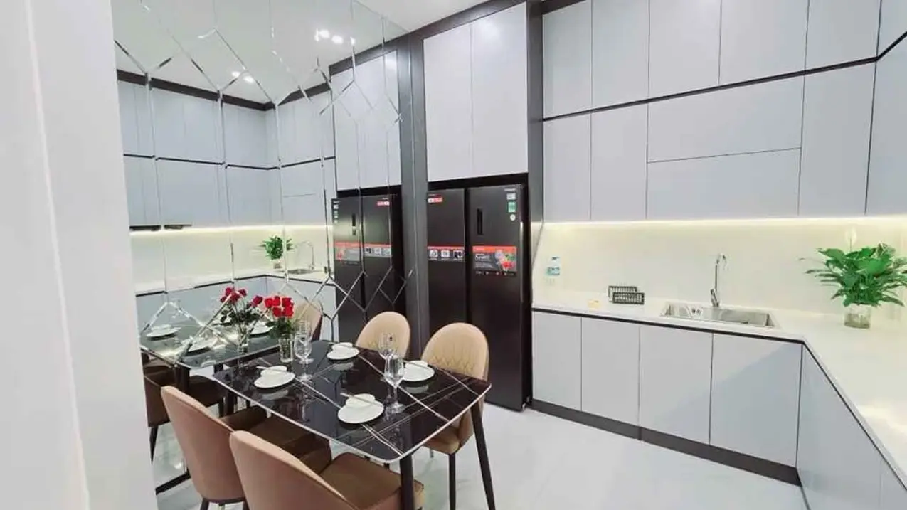 Bán nhà ngõ 255 Lĩnh Nam 45m, gần trung tâm, 4 ngủ đủ công năng, ô tô đỗ cửa