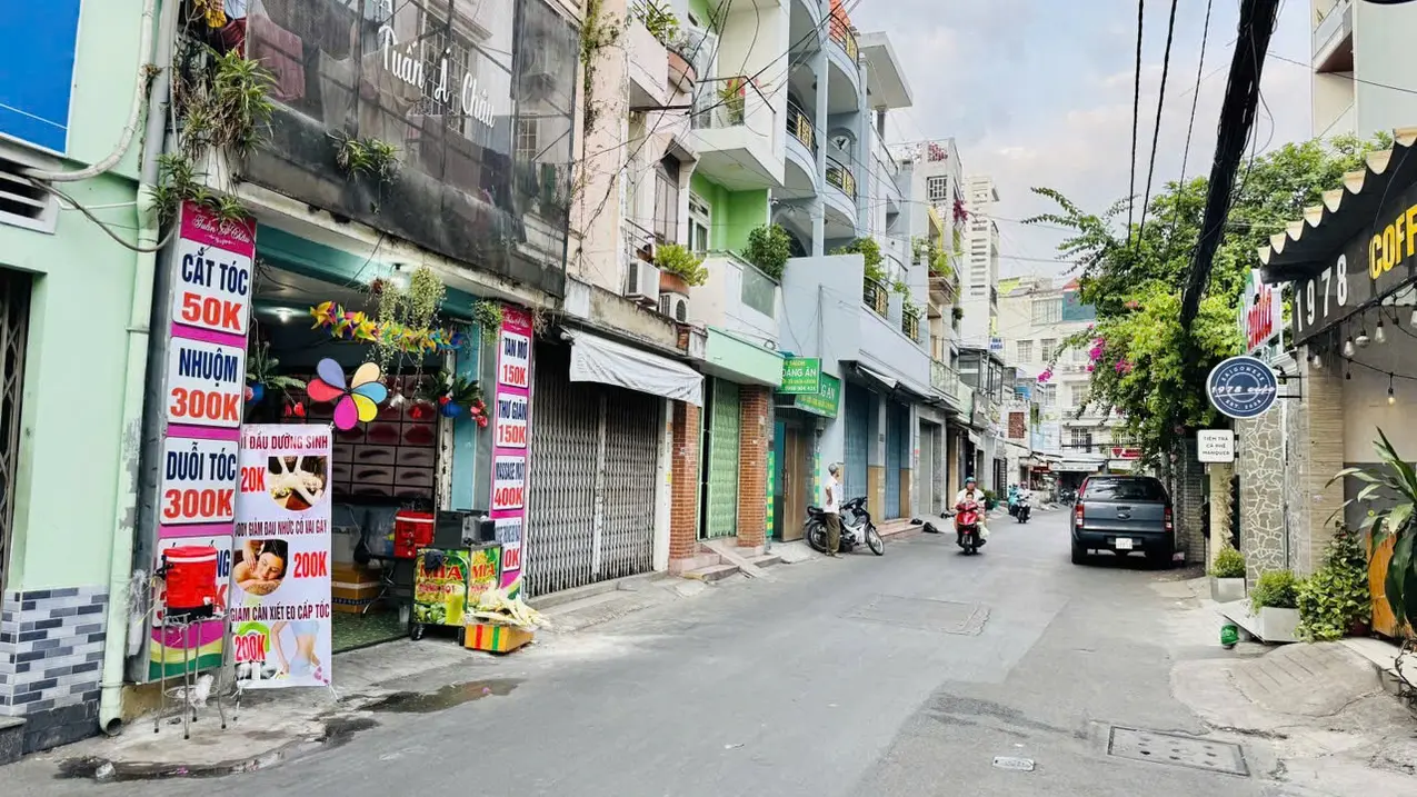 Bán nhà riêng 4 tầng 97m2 Lý Thường Kiệt Tân Bình hẻm xe hơi kinh doanh