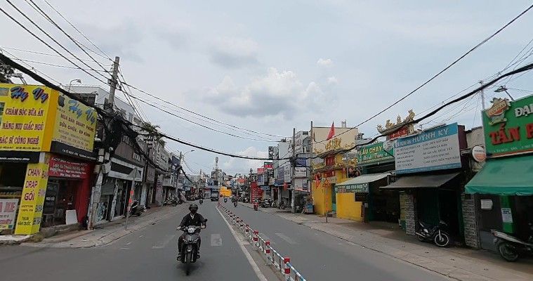 Bán nhà riêng 184m2 Tô Ngọc Vân, Thủ Đức, vị trí thuận lợi gần chợ