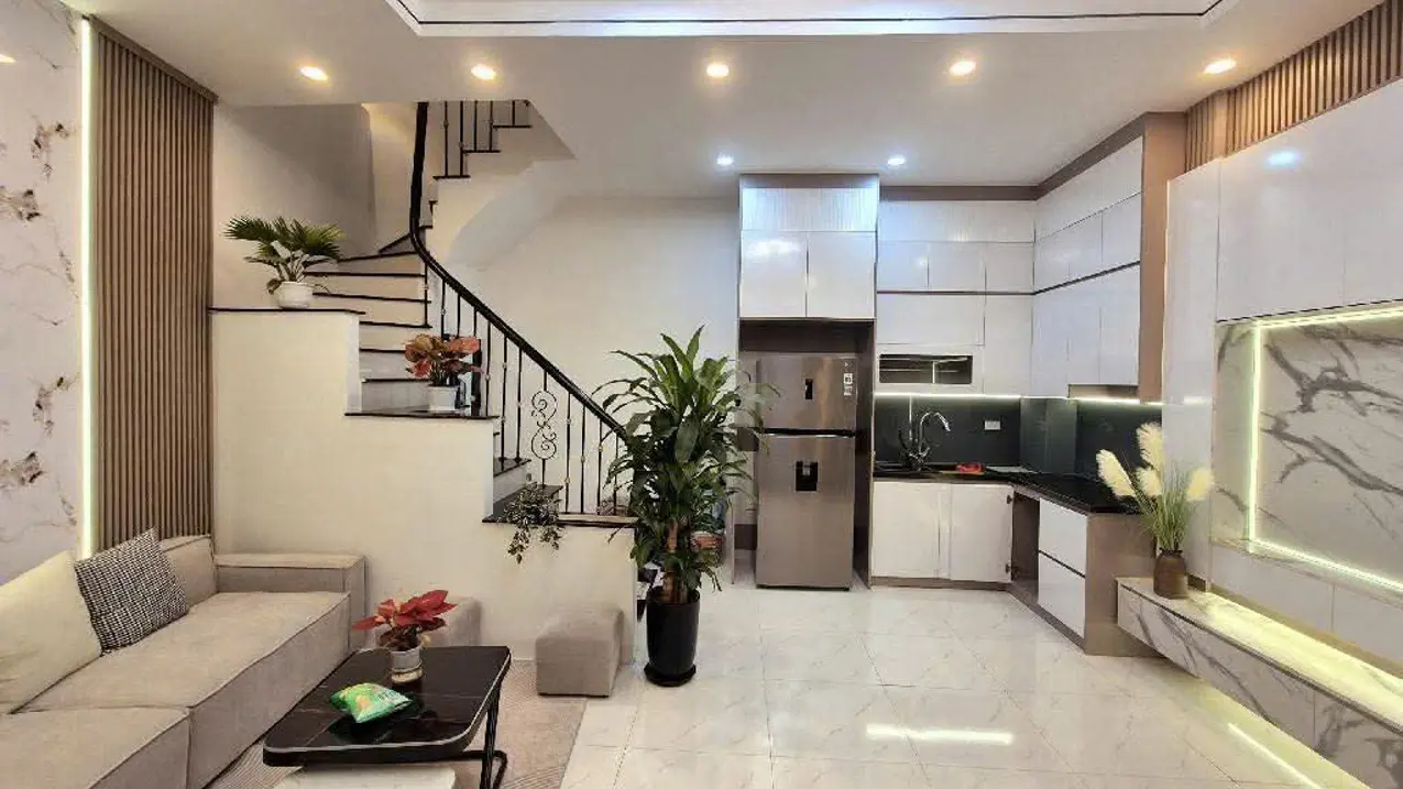 Bán nhà riêng 30 m2 đường Phúc Lợi Long Biên tiện ích đắc địa