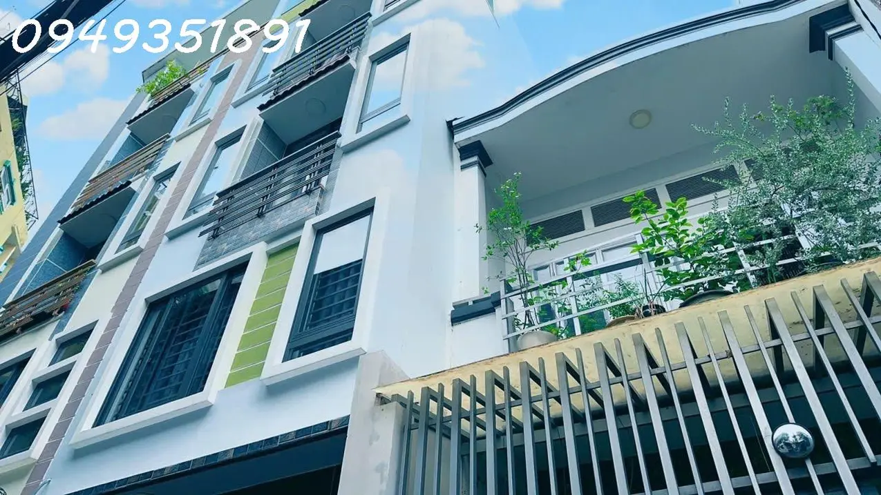 Bán nhà riêng 62m2 2 tầng đường Lê Văn Sỹ, Phú Nhuận sổ hồng hoàn công đầy đủ