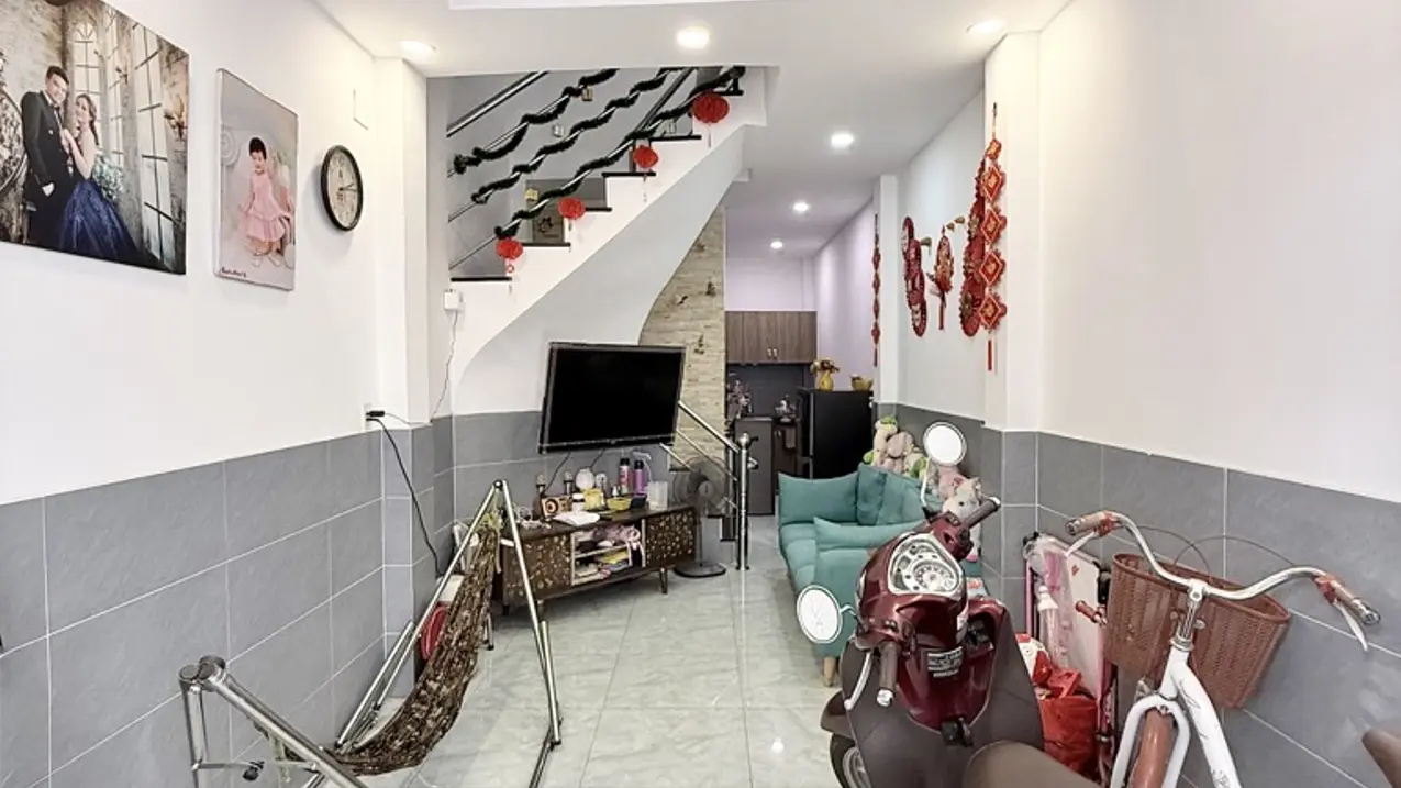 Bán nhà riêng 30m2 đường Bình Trị Đông, Bình Tân giá chỉ 3,650,000,000 VNĐ