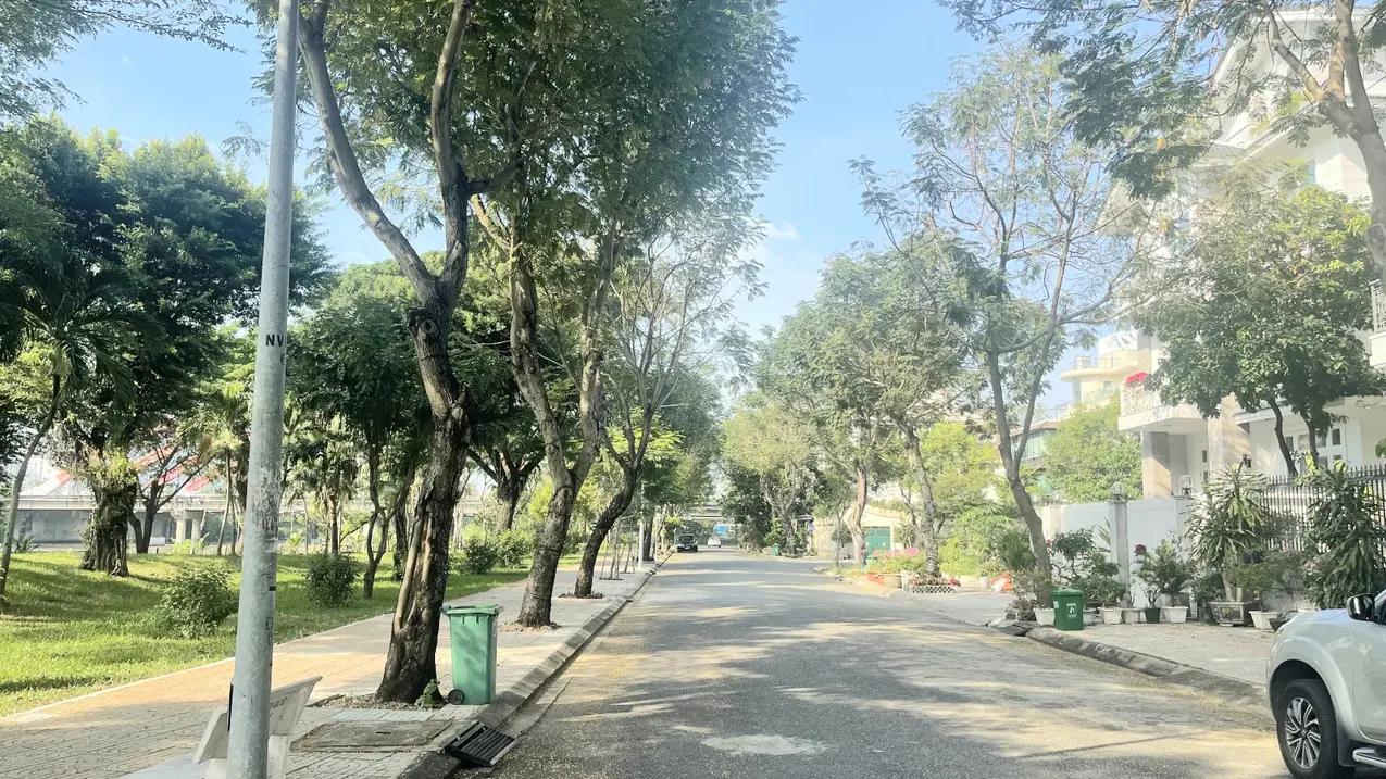 Bán nhà riêng 126 m2 đường 18 Tân Phong Q7 giá 22,98 tỷ