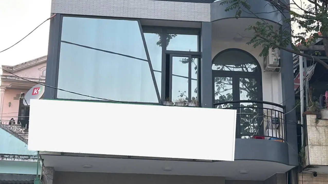 Cho thuê nhà riêng 65m2 đường Điện Biên Phủ, Trường An, Thừa Thiên Huế, mặt tiền đẹp