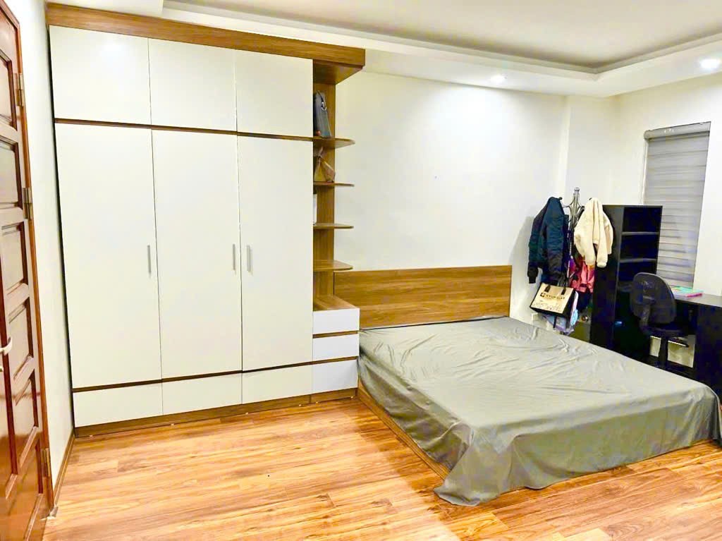 Bán nhà riêng 38m2 Hoàng Đạo Thành, Thanh Xuân, Hà Nội, đầy đủ tiện ích