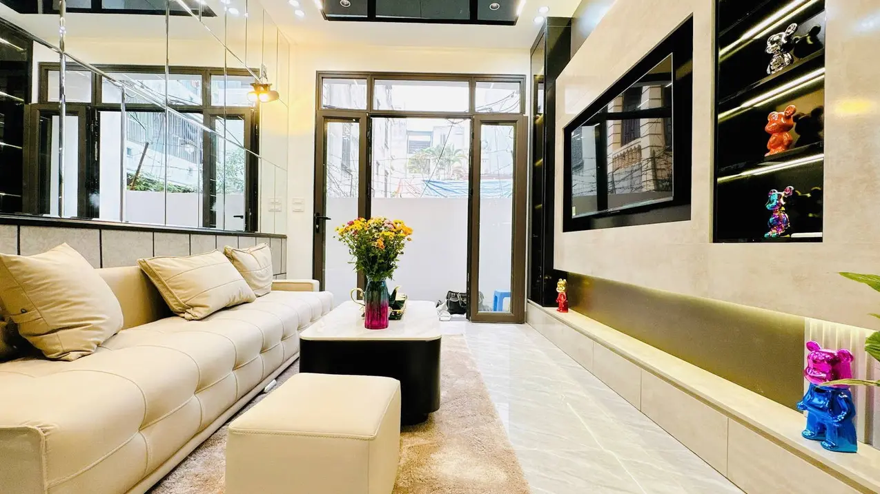 Bán nhà sát chợ Hà Đông, gần trường cấp 1, 2 Nguyễn Trãi, 40m2, 4 tầng đẹp kiên cố, chỉ 8 tỷ