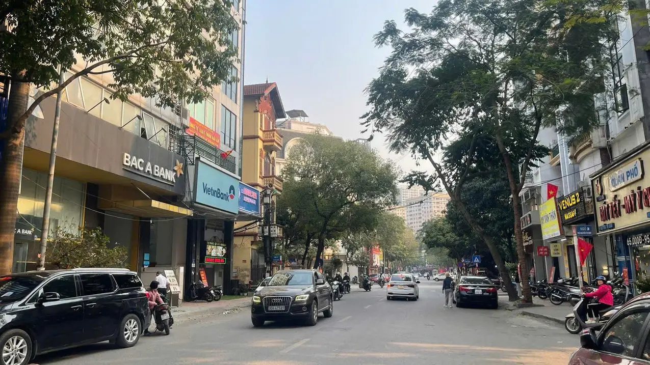 Bán nhà đẹp Thái Hà, 7 tầng thang máy, thông sàn, ô tô, kinh doanh tốt, giá 19.8 tỷ