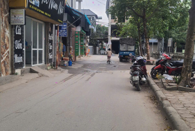 Bán nhà mặt phố Định Công Thượng, Hoàng Mai, 53m2, 5 tầng, giá 14.2 tỷ