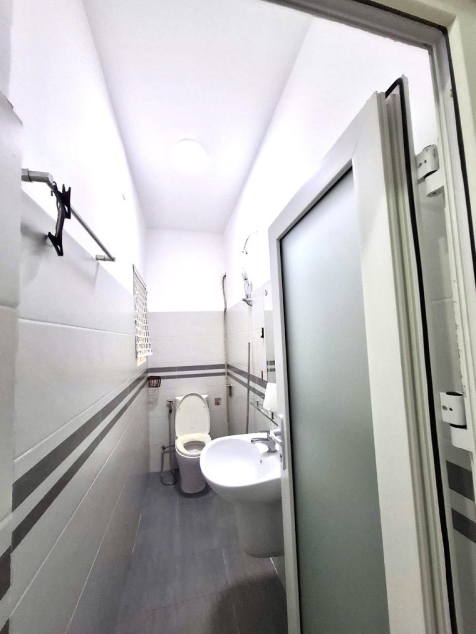 Bán nhà hẻm 280 Bùi Hữu Nghĩa, Q. Bình Thạnh, có sổ hồng, diện tích 48m2
