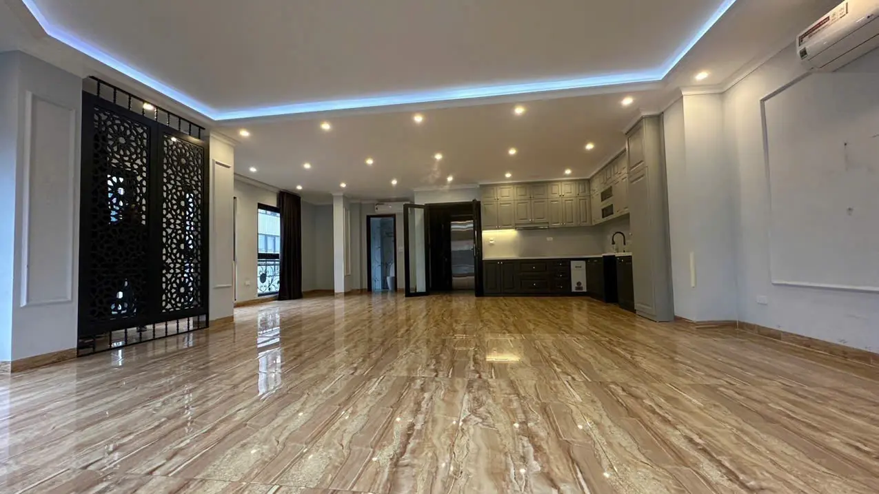 Bán nhà phố đường Nguyễn Lương Bằng, Liên Chiểu, Đà Nẵng, kinh doanh sầm uất, giá 7 tỷ