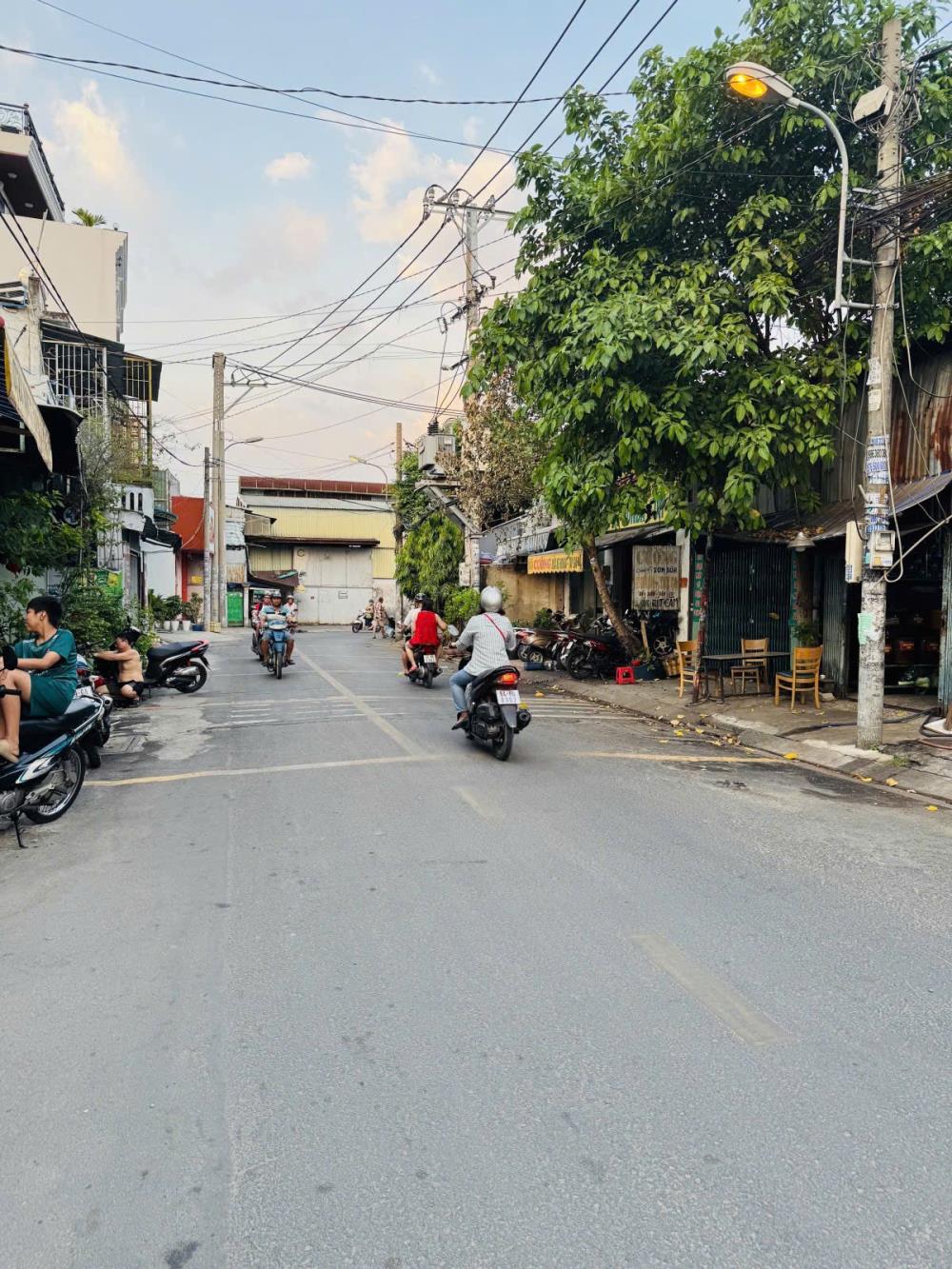 Bán nhà mặt tiền đường Đông Hưng Thuận 27, quận 12, giá 6,2 tỷ