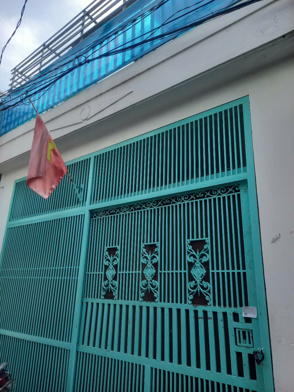 Bán nhà đẹp hẻm xe hơi, ngang 5m, 2 tầng, 4PN, giá chỉ 3.799 tỷ tại Trần Thị Cờ, Thới An, Quận 12