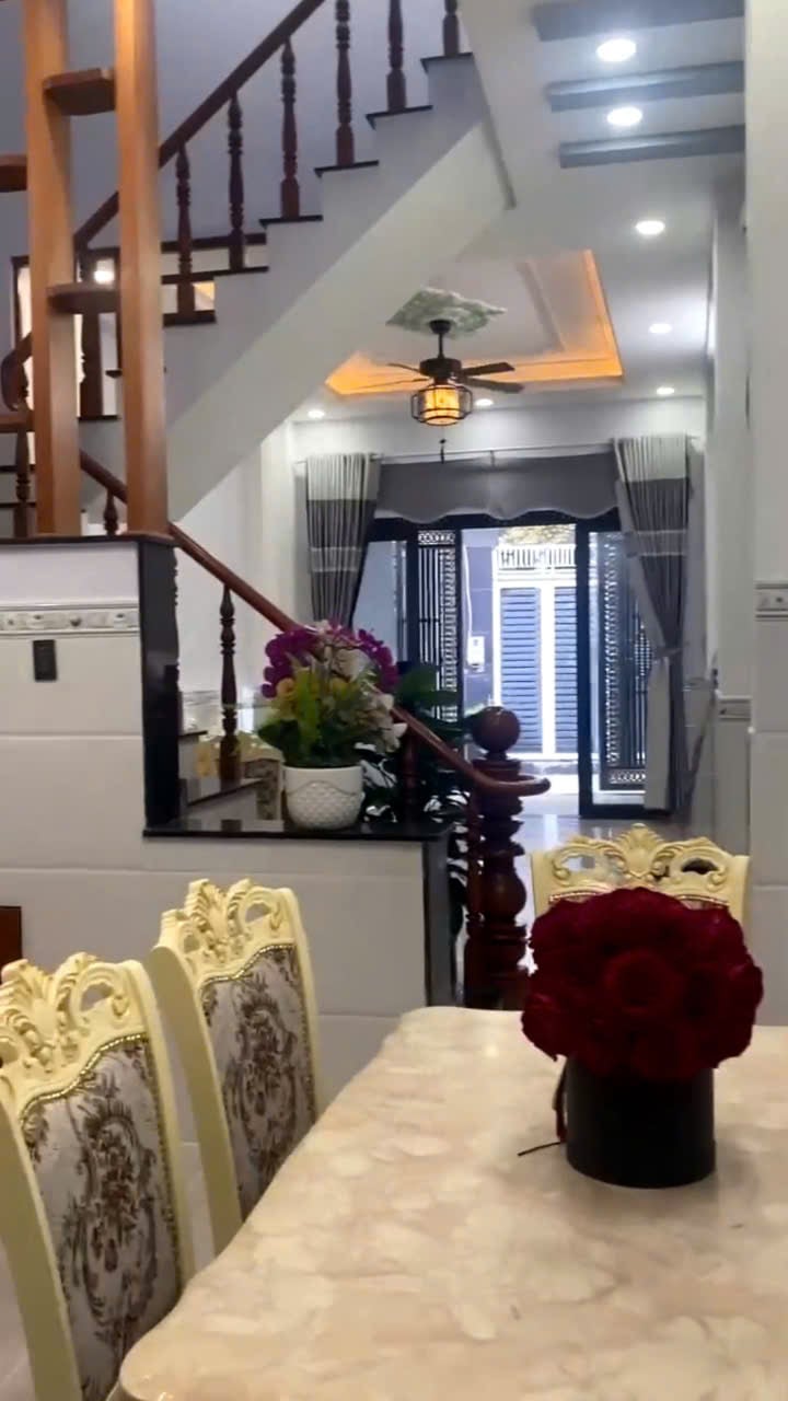 Bán nhà đẹp Đường  Hiệp Thành 07, Quận 12, 60m², giá 4.49 tỷ