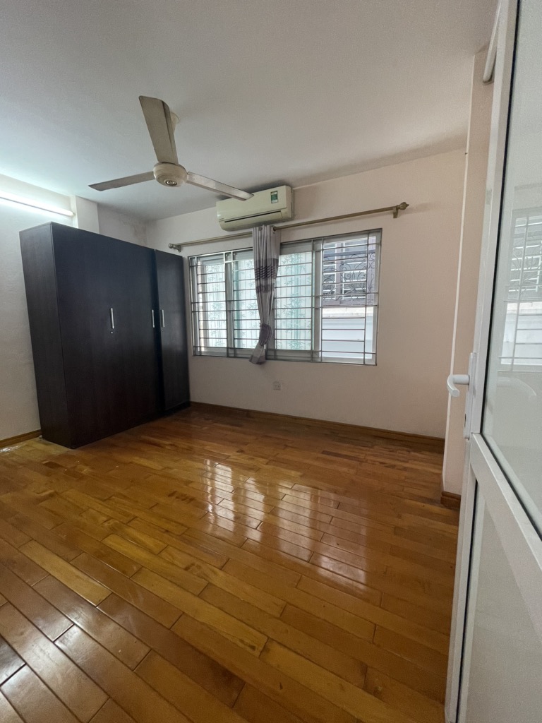 Bán nhà 32m² Võ Thị Sáu, Hai Bà Trưng, gần hồ, công viên, giá nhỉnh 5 tỷ