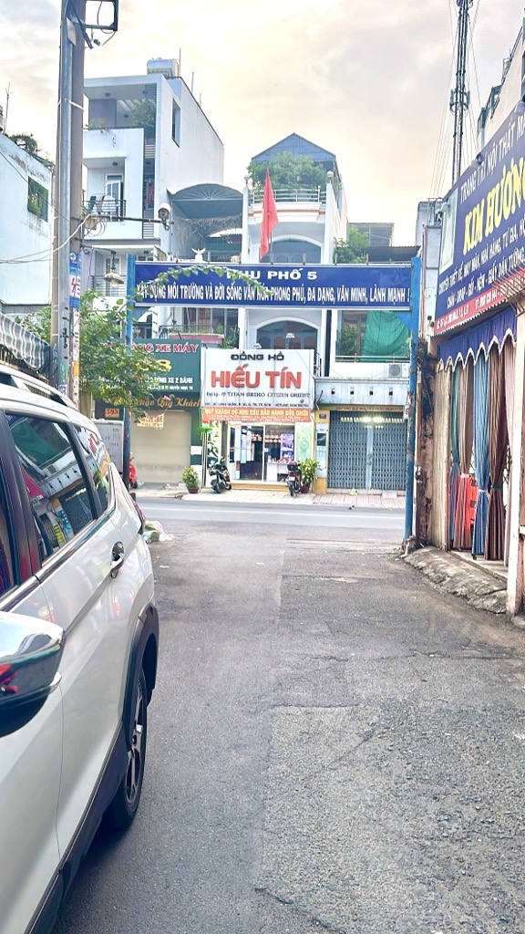 Bán nhà 4 tầng, 65m², hẻm nhựa xe hơi đỗ cổng, phường 9, Tân Bình, giá 8.9 tỷ