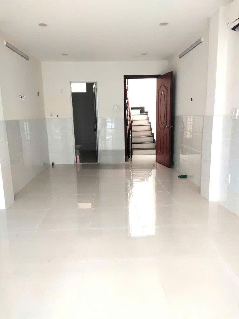 Bán nhà hẻm 10m 1 trục Nguyễn Đình Chiểu, Quận 3, 4 tầng, cho thuê 25 triệu, 3 phòng ngủ, sổ A4, 42m2, giá nhỉnh 12 tỷ