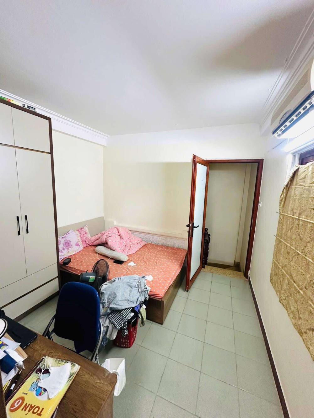 Bán nhà lô góc 4 tầng phố Hoàng Ngân, Cầu Giấy, chỉ 7.5 tỷ