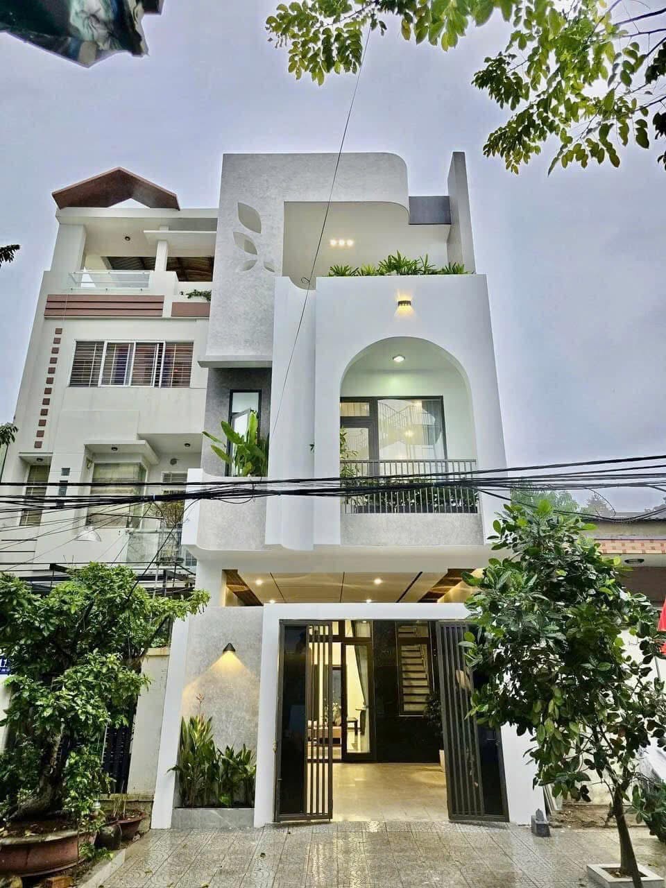 Bán nhà 60m2 tại Hà Huy Giáp, Quận 12, giá 2,6 tỷ