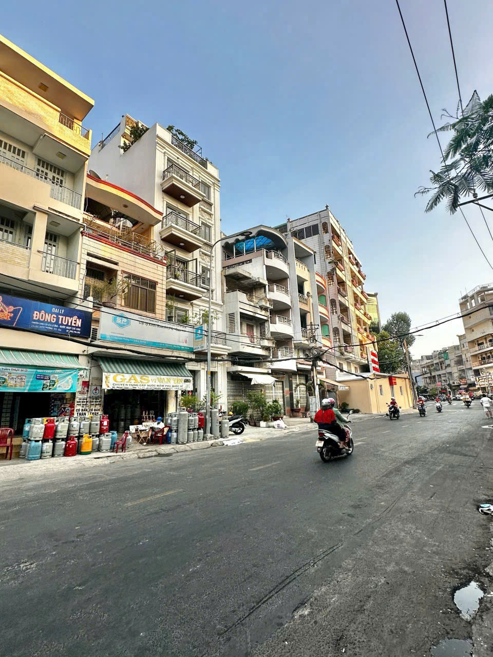 Bán nhà mặt tiền kinh doanh Mai Xuân Thưởng, quận 6, 7 tầng, 21 phòng khách sạn, giá 30 tỷ