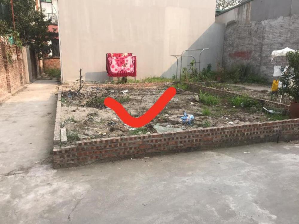 Bán 40m2 đất Thành Am, ô tô vào đất, lô góc, cực gần phố, giá chỉ 6.6 tỷ
