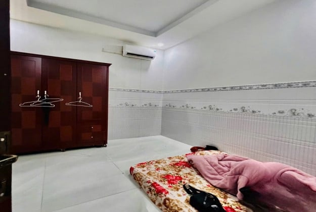 Bán nhà sổ hồng riêng, 2 tầng, 2 phòng ngủ, giá 2.049 tỷ, Hồ Văn Tư, Thủ Đức